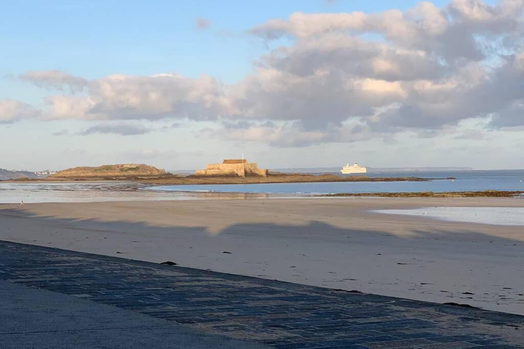 Petit Loft Saint-Malo Intra-Muros Esterno foto