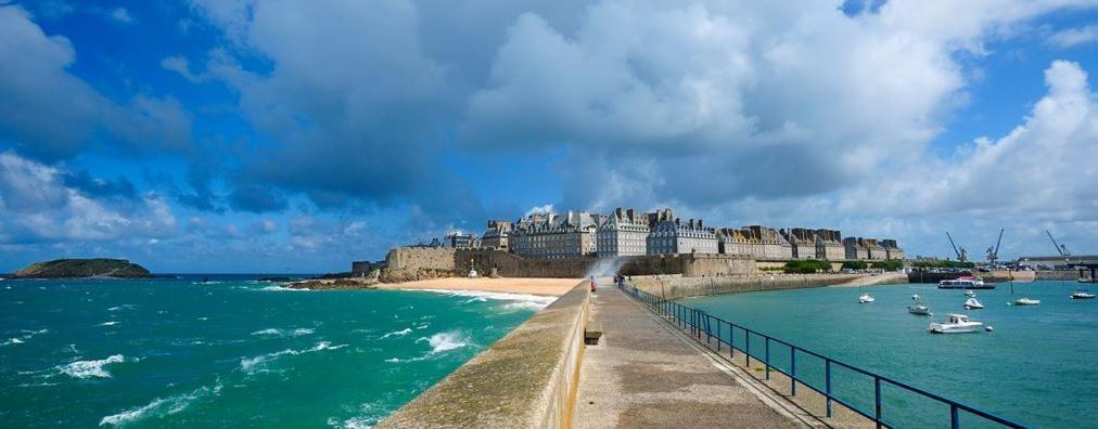Petit Loft Saint-Malo Intra-Muros Esterno foto